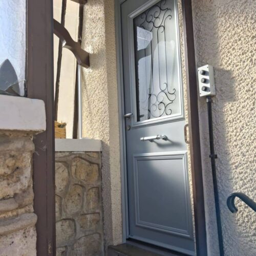 Porte entrée acier Bel'M Rivoli avec imposte à Saint-Pierre-lès-Nemours